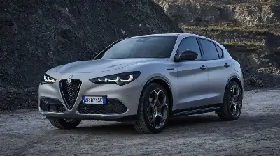 Türkiye'de Satılan Alfa Romeo Otomobil Modelleri: 5 Alfa Romeo Marka Araba 3