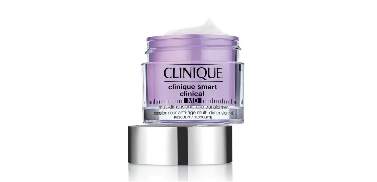 Clinique Smart Clinical MD Sıkılaştırıcı ve Dolgunlaştıcı