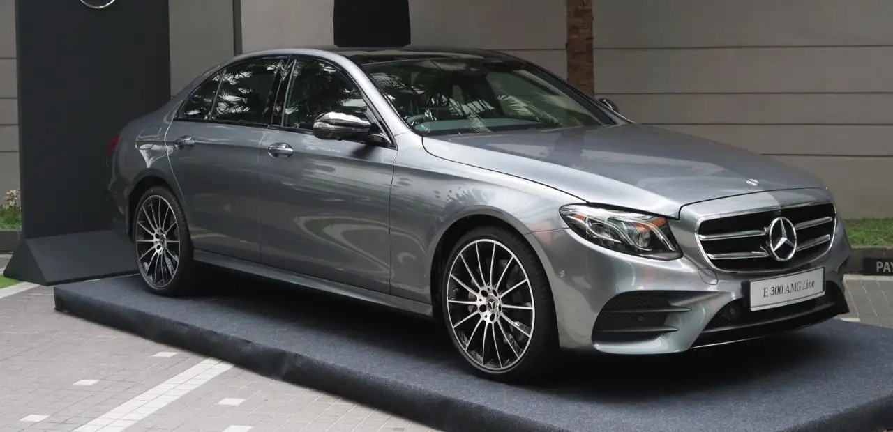 Mercedes E 300 d 4MATIC FL AMG